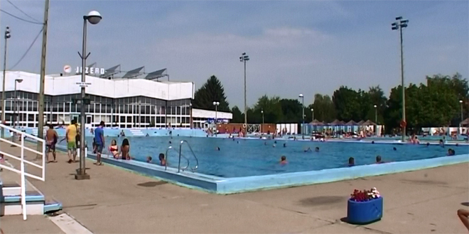 bazeni-sportskog-centra-jezero-kikinda_660x330-bazen-kikinda-sezona-kupanja